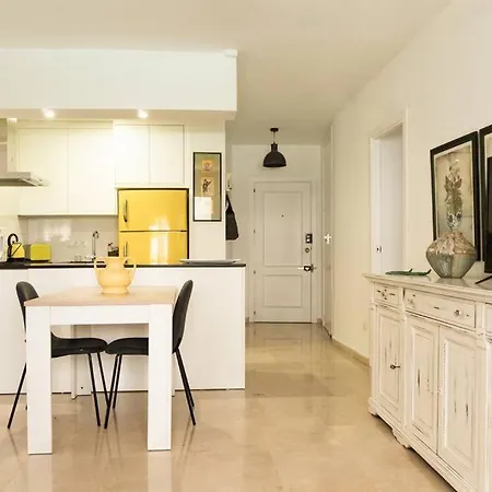 Sea Views With Terrace And Pools