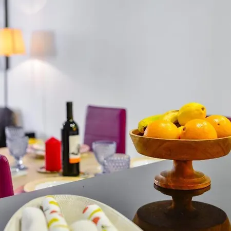 Sea Views With Terrace And Pools * Estepona