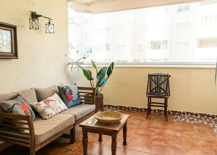 With Terrace And Pools In The Port * Εστεπόνα